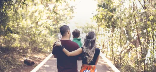 FamousParenting Momlife : le blog parental qui inspire la nouvelle génération.