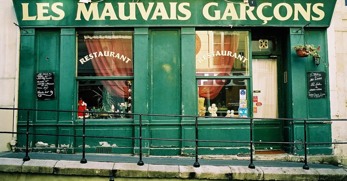 découvrez le langage local et les expressions familières propres à chaque région pour mieux comprendre et communiquer au quotidien.