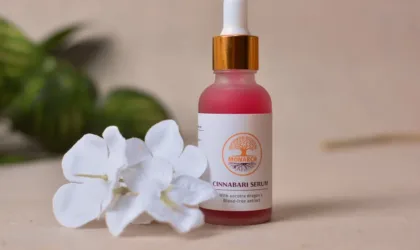 Realash avis sérum cils de Orphica Chloé Rabussier : efficacité réelle ou marketing ?