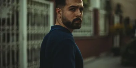 Low fade homme cheveux fins : comment conserver du volume sur le dessus ?